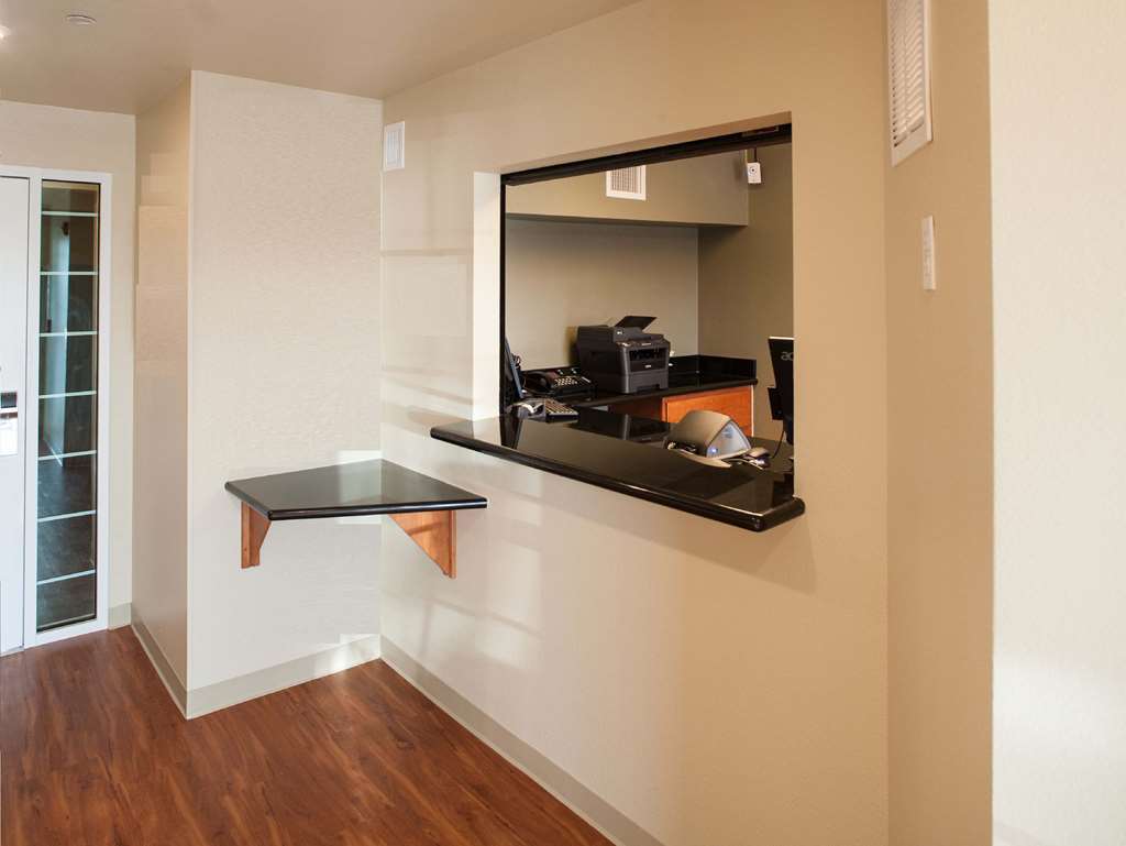 Extended Stay America Select Suites - Kansas City - South - I-49 Interior foto